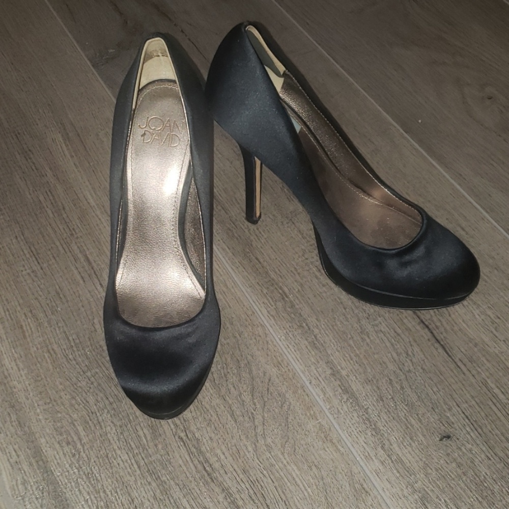 Black heels